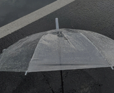 身后空无一人只能靠自己的说说 无助又必须坚强的句子 身后空无一人只能靠自己的说说 无助又必须坚强的句子